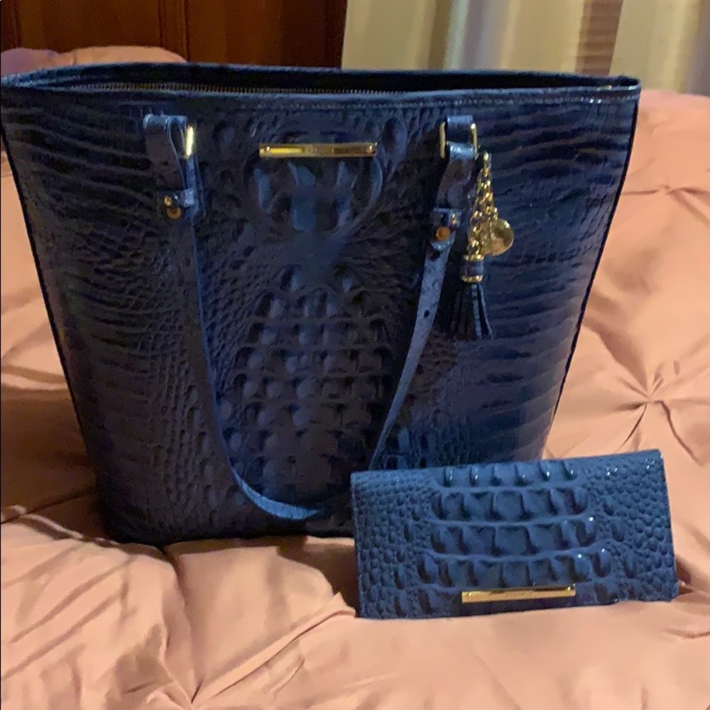 Brahmin tote & wallet